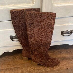 Universal Thread Brown Leopard Heeled Boots
